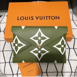 Louis Vuitton Kirigami Large Pouch